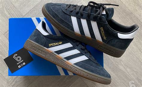 do Adidas spezial run big